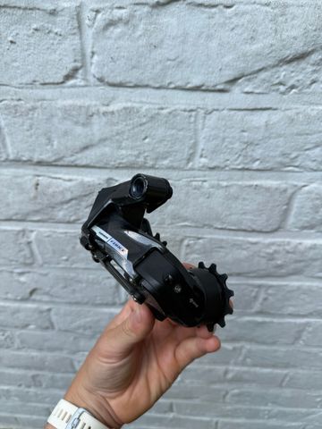 Sram Force AXS derailleur Drivetrain & Pedals usato