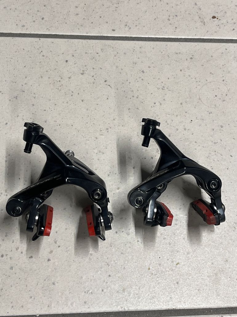 Shimano BR R9100 Brake Pads bike d'occasion — image 1 sur 3
