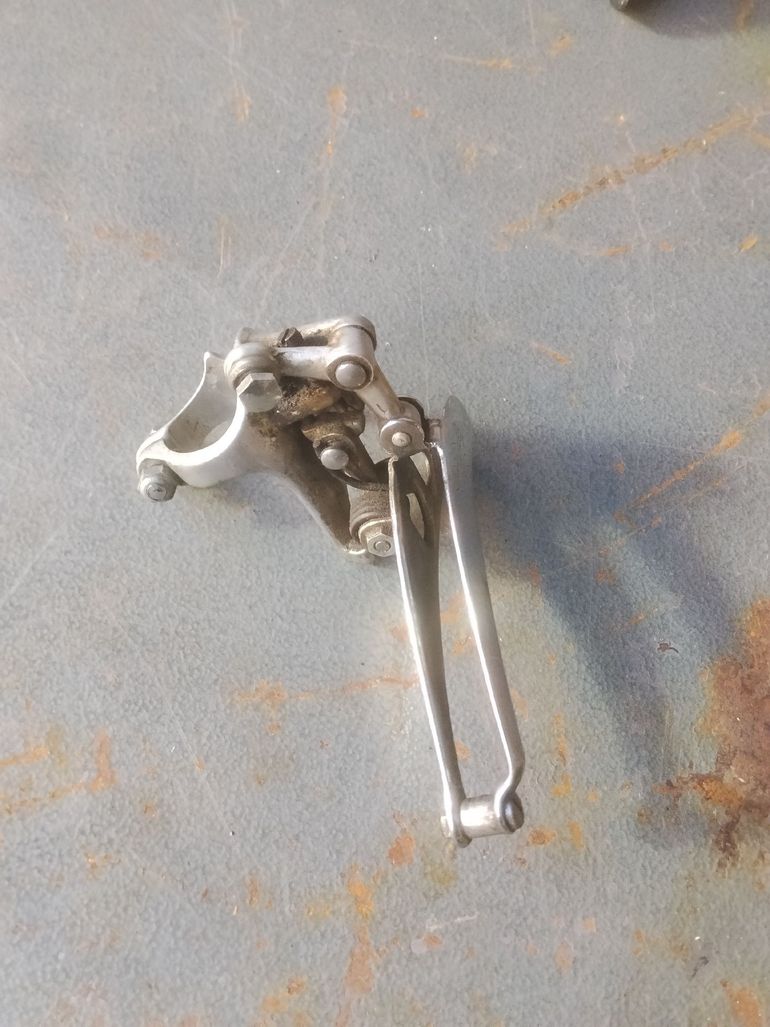 Campagnolo Nuovo Record Front Derailleur bike d'occasion — image 2 sur 5