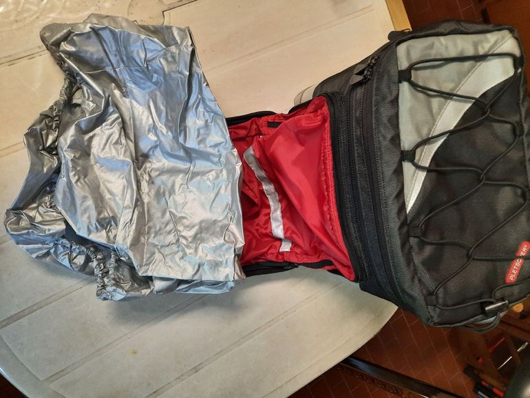Tweedehands pletscher Borsa e portapacchi Basilea 2020 bike — afbeelding 4 van 8