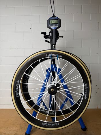 Lightweight Standard 3, Special White Edition 20/20, 11fach Shimano, Tubular bike d'occasion — image 9 sur 19