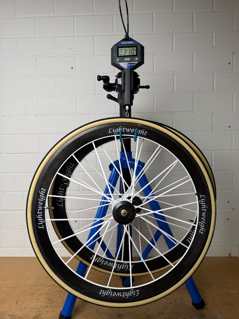 Lightweight Standard 3, Special White Edition 20/20, 11fach Shimano, Tubular bike d'occasion — image 9 sur 19