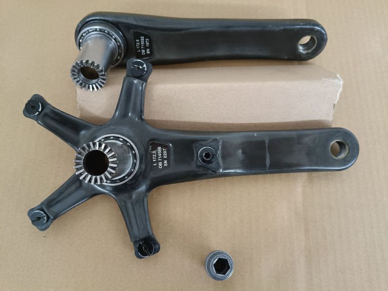 Used Campagnolo Chorus 11-Speed Crankset bike — image 1 of 2
