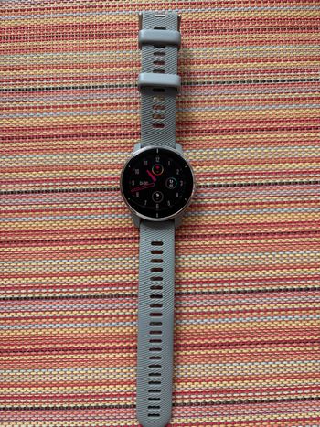 Garmin Venu 2 Plus GPS Smartwatch 2023 bike d'occasion