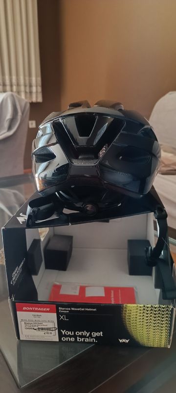 Gebrauchtes Bontrager Starvos WaveCel Helmet 2026 bike — Bild 3 von 4