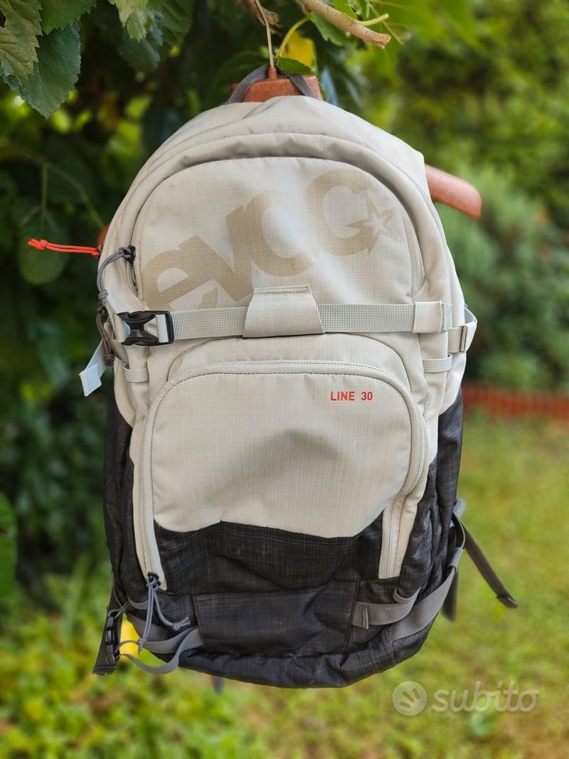 Used EVOC Line 30l Hiking