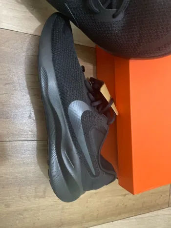 Nike Downshifter 13 bike usato — immagine 4 di 6