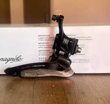 Brugt Campagnolo Super Record 2x12-speed Drivetrain & Pedals