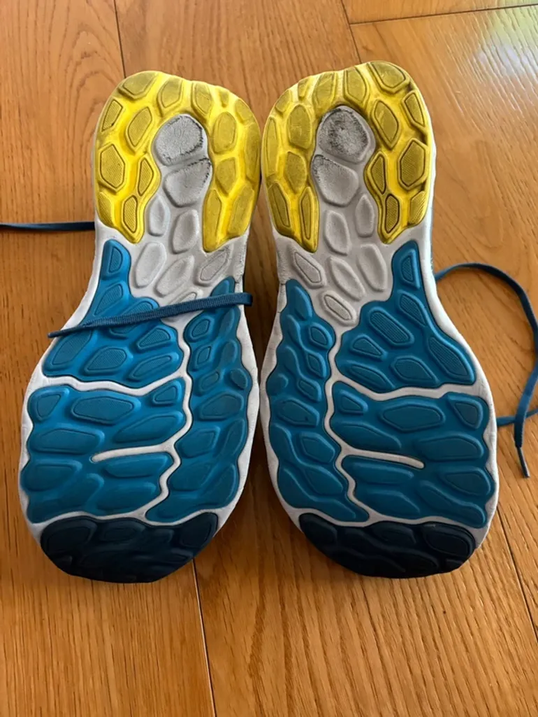 Used New Balance Fresh Foam 1080 V12 bike — image 6 of 7