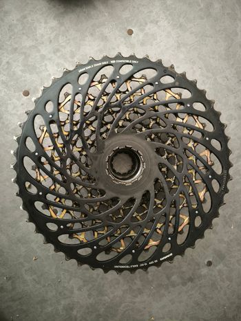Sram XG1299 Cassette 2023 bike d'occasion — image 3 sur 4