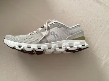 Used On Running Cloud X 4 bike — image 4 of 4