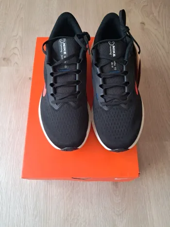 Brugt Nike Running Shoes bike — billede 3 af 8