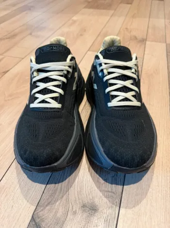Tweedehands New Balance Fresh Foam More V5 bike — afbeelding 5 van 7
