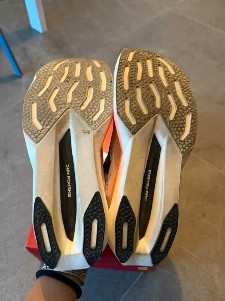 New Balance FuelCell SuperComp Pacer V2 bike de segunda mano — imagen 6 de 8