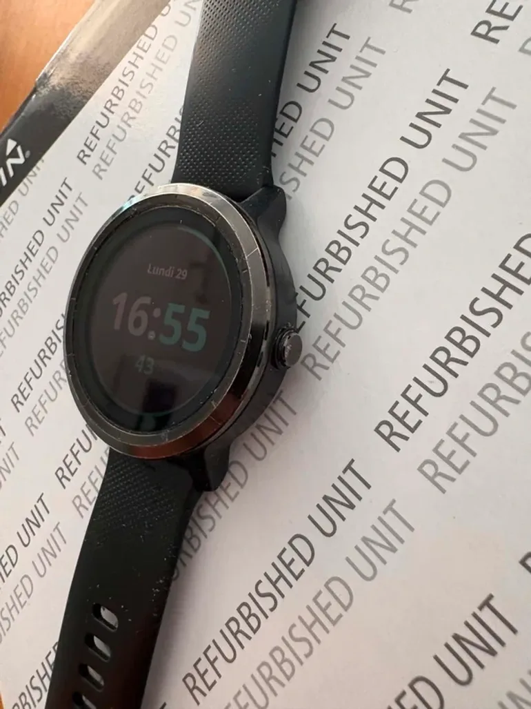 Garmin vivoactive 3 bike d'occasion — image 3 sur 3