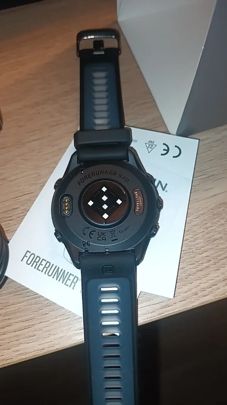 Gebrauchtes Garmin Forerunner 970 bike — Bild 4 von 5