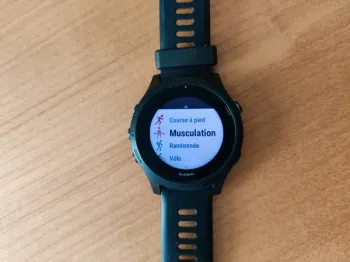 Garmin Forerunner 945 bike d'occasion — image 10 sur 11
