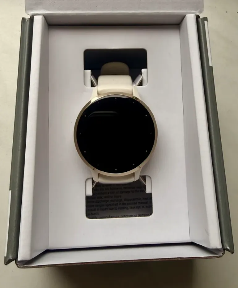 Garmin Venu 3S bike d'occasion — image 3 sur 4