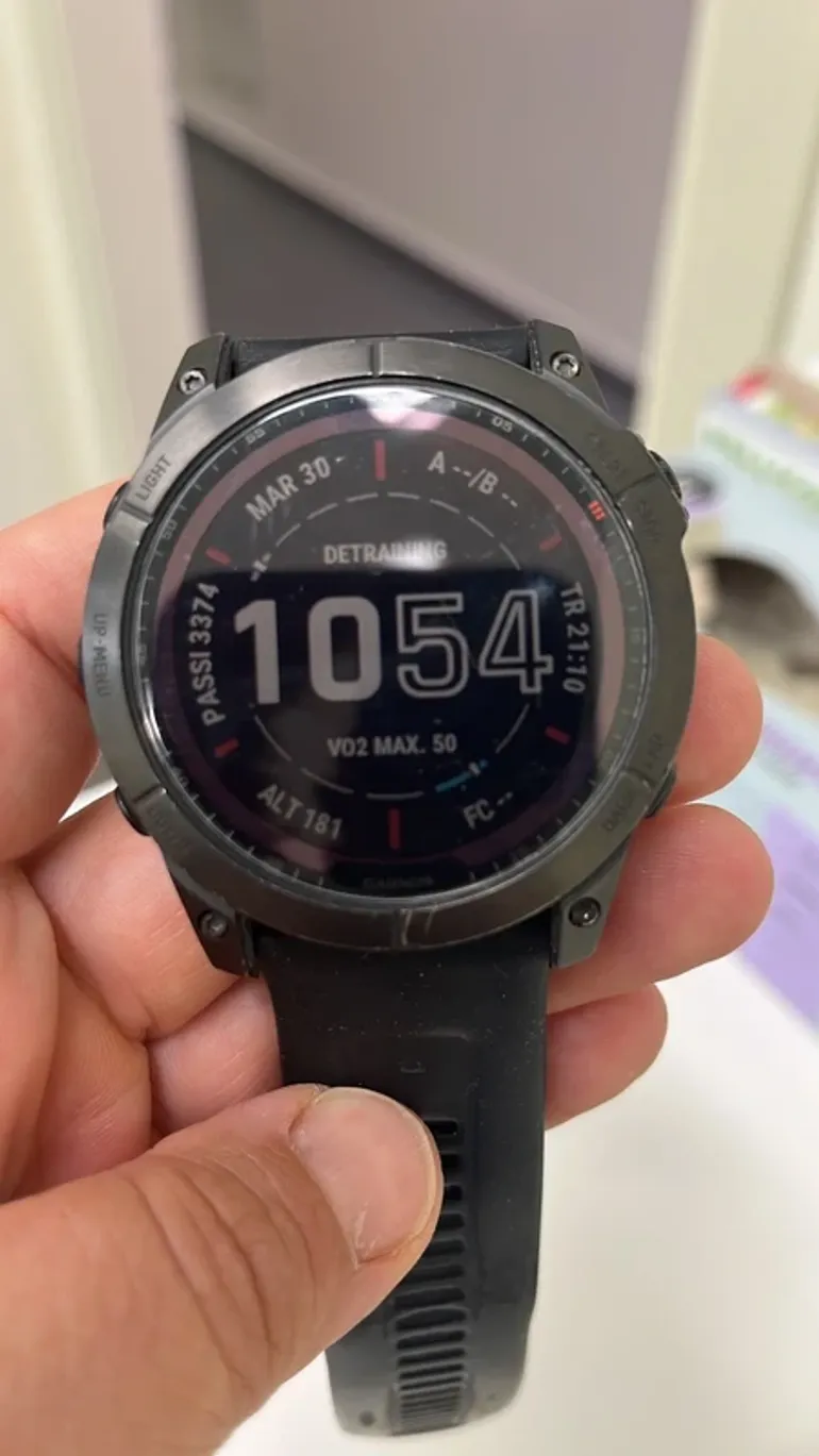 Garmin Fēnix 7X Sapphire Solar bike d'occasion — image 2 sur 10