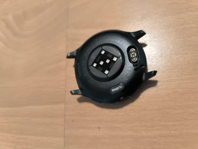 Garmin Venu 3 bike d'occasion — image 3 sur 6