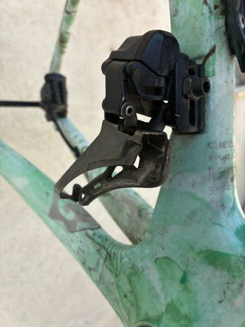 Tweedehands Shimano Ultegra Di2 12-speed Groupset with Power Meter and Dura-Ace Disc Rotors 2025 bike — afbeelding 3 van 4