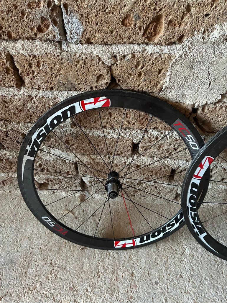 Used Vision TC50 Carbon Tubular Wheelset bike — image 1 of 4