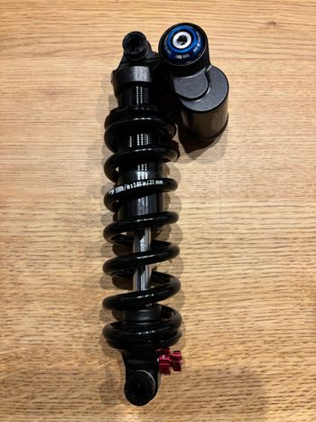 Použité Fox DHX2 Factory Coil 230x65 2026 bike — obrázek 2 z 4