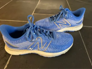 Gebrauchtes New Balance Fresh Foam 880 v12 bike — Bild 3 von 7
