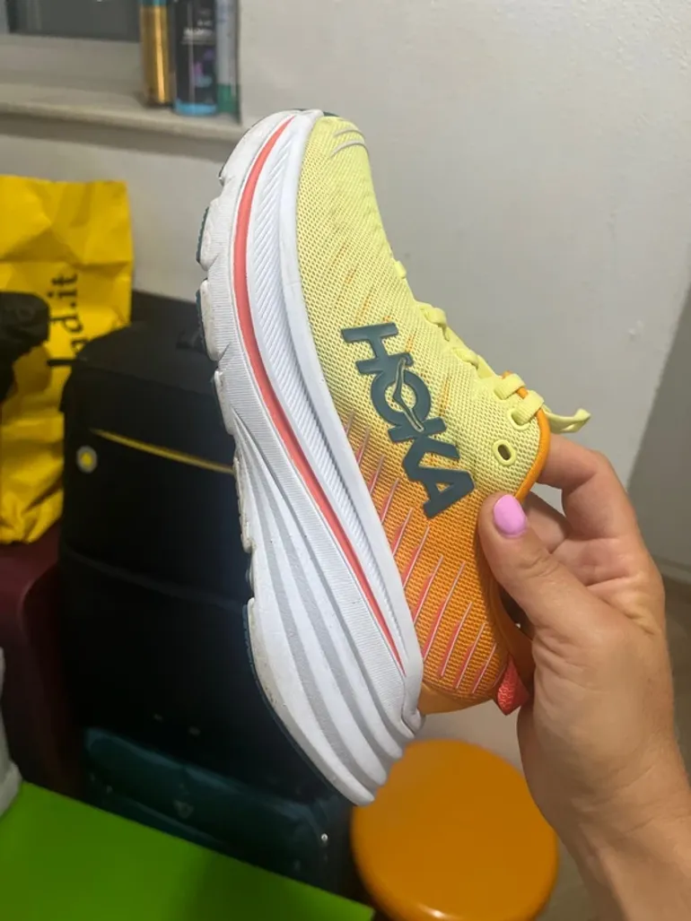 Hoka Bondi bike usato — immagine 3 di 7