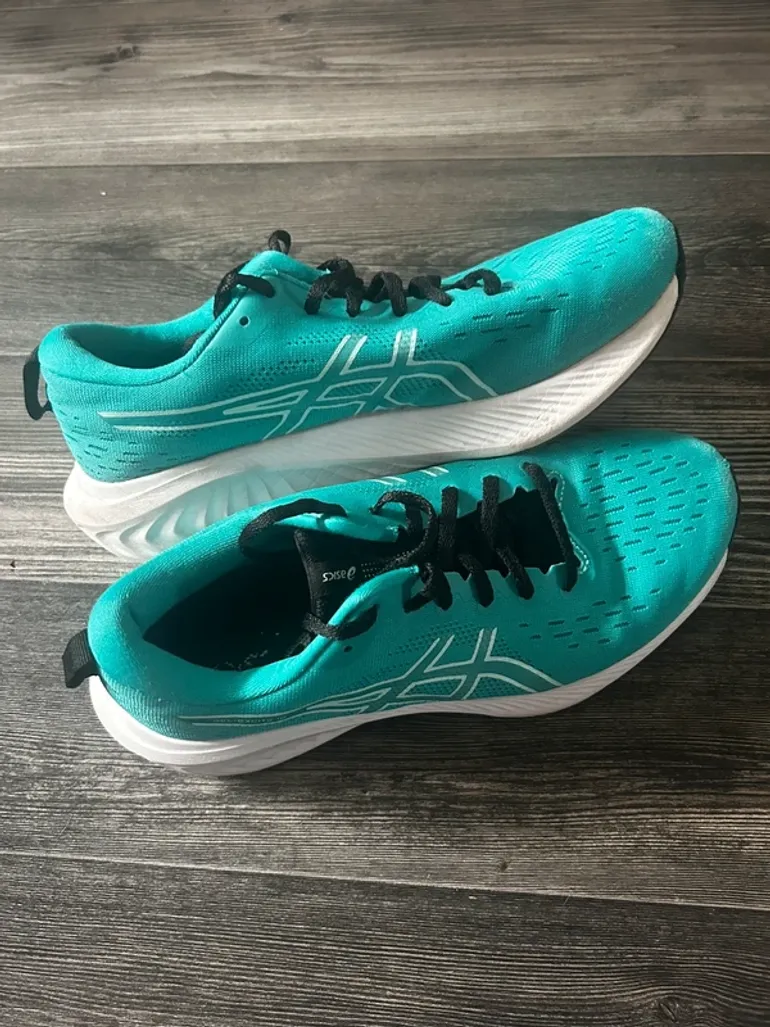 Brugt Asics Ampliform bike — billede 2 af 4
