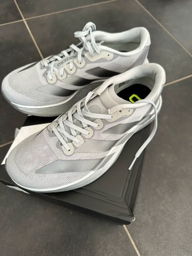 Adidas Adizero Evo SL bike d'occasion — image 1 sur 6
