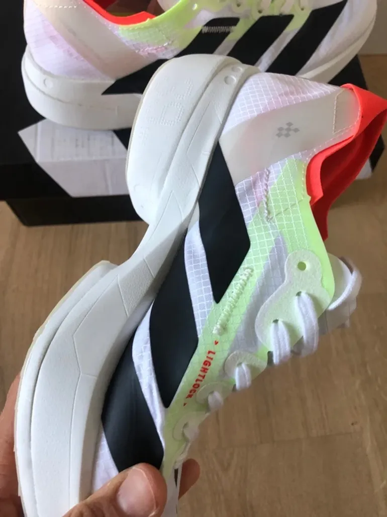 Used Adidas adizero adios pro 4 bike — image 4 of 10