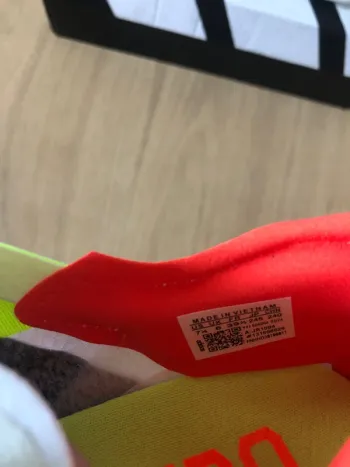 Used Adidas adizero adios pro 4 bike — image 7 of 10