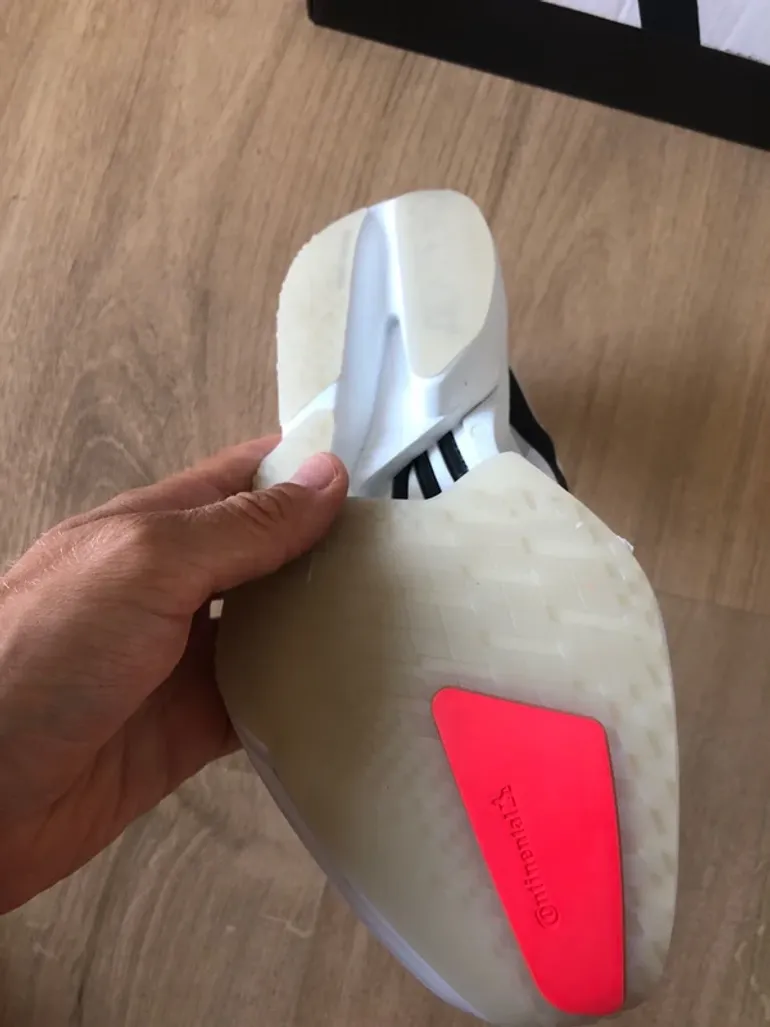 Used Adidas adizero adios pro 4 bike — image 10 of 10