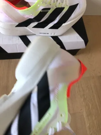 Used Adidas adizero adios pro 4 bike — image 6 of 10