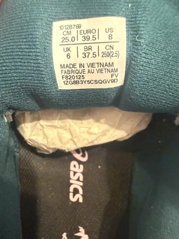 Tweedehands Asics Trabuco MAX 4 bike — afbeelding 8 van 8
