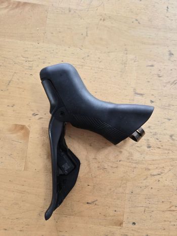 Shimano Ultegra Di2 Right Lever 2024 bike de segunda mano — imagen 3 de 4