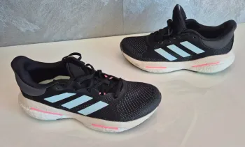Brugt Adidas Solar Glide 5 bike