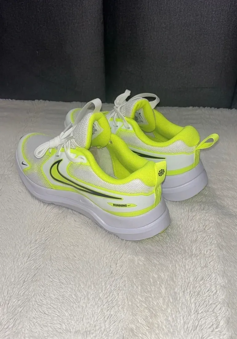 Nike Cosmic Runner bike d'occasion — image 3 sur 6