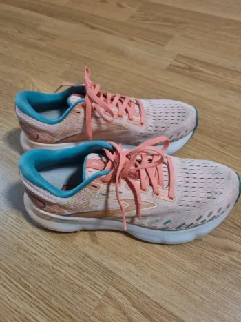 Brooks Laufschuhe bike d'occasion — image 15 sur 15