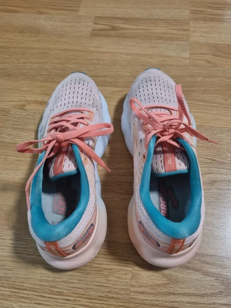 Brooks Laufschuhe bike d'occasion — image 14 sur 15