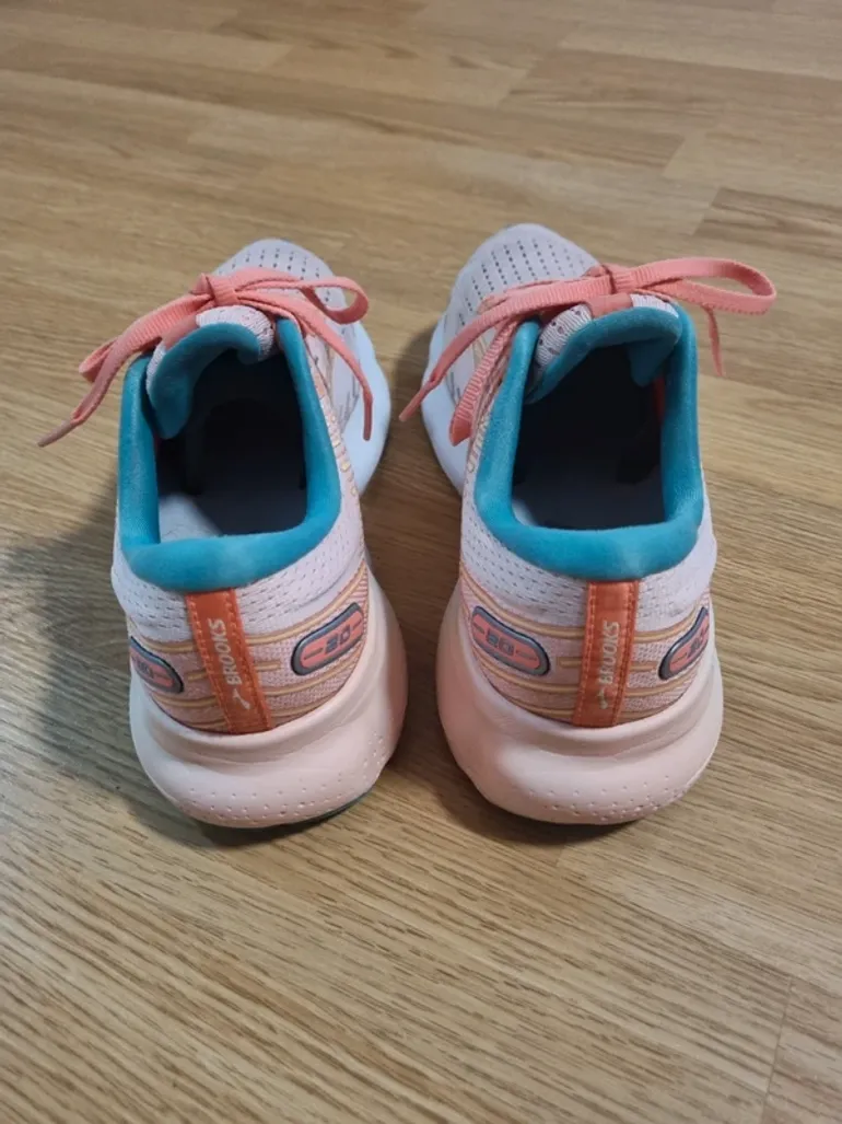 Brooks Laufschuhe bike d'occasion — image 2 sur 15