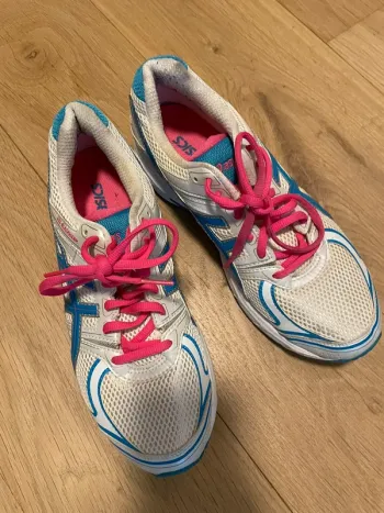 Asics Baskets Pointure 40 bike usato