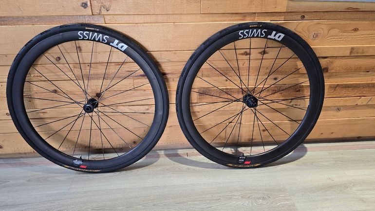 Used Dt Swiss ARC 1100 38 Wheelset 2025 bike — image 1 of 4