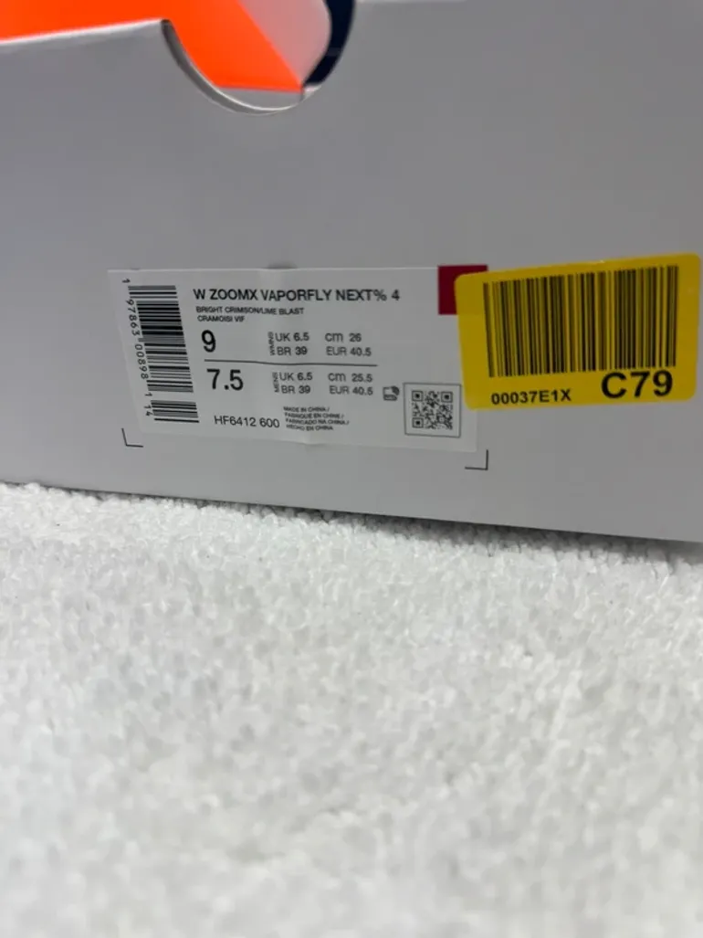 Nike ZoomX Vaporfly Next% 4 bike usato — immagine 2 di 10