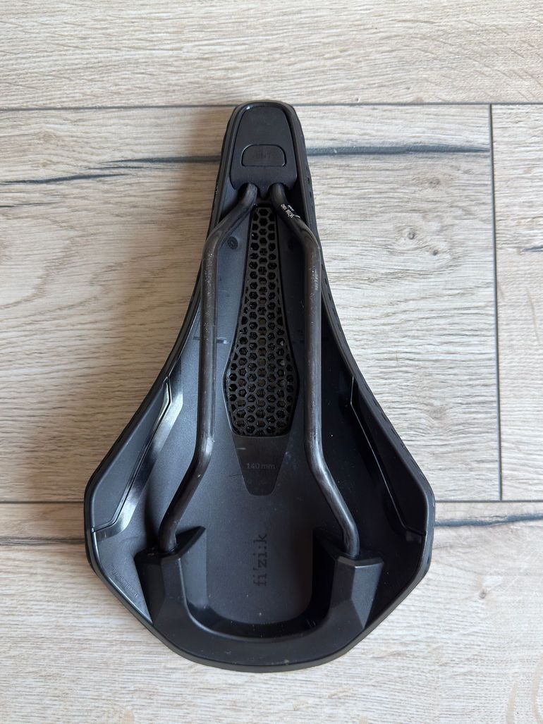 Fizik Vento Argo R1 Adaptive 3D bike d'occasion — image 5 sur 5