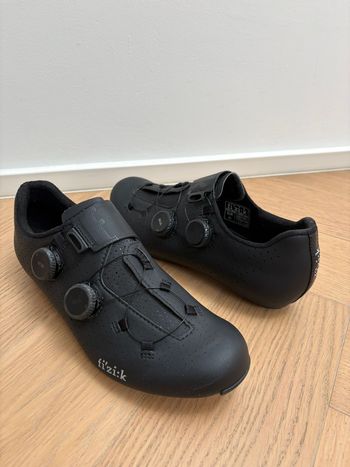 Fizik Vento Infinito Carbon 2 Road Cycling Shoes 2025 bike d'occasion — image 2 sur 8