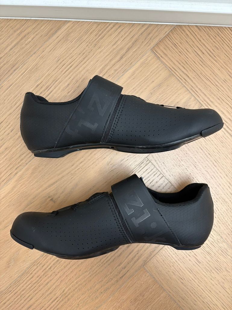Fizik Vento Infinito Carbon 2 Road Cycling Shoes 2025 bike d'occasion — image 7 sur 8