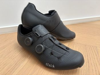 Fizik Vento Infinito Carbon 2 Road Cycling Shoes 2025 bike d'occasion