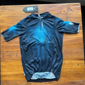 Tweedehands Q36.5 Gregarius Clima Q lab Jersey L// NEW!! 50% OFF!! 2026 bike